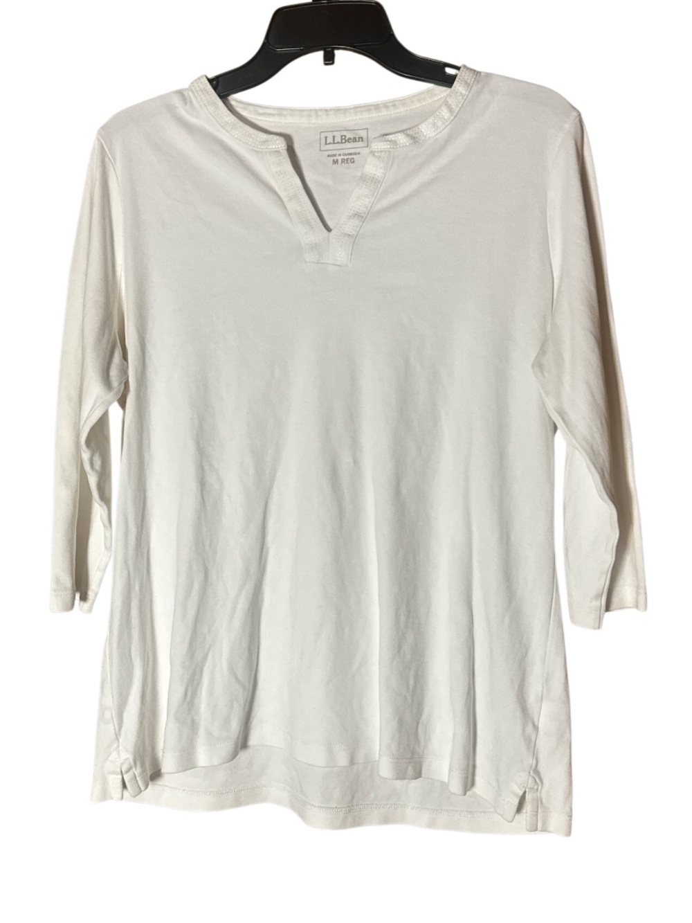 L.L. Bean Women's Cream Split V-Neck 3/4 Sleeve T-Shirt 100% Cotton - Size M